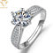 Circona cúbica Diamond Engagement Rings Shiny Polish de plata